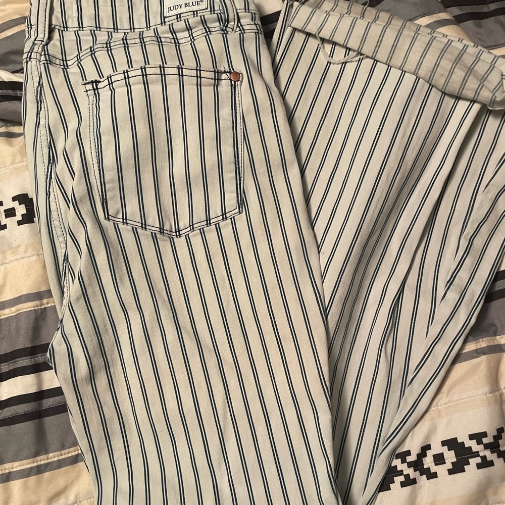 Judy Blue Flare Jeans